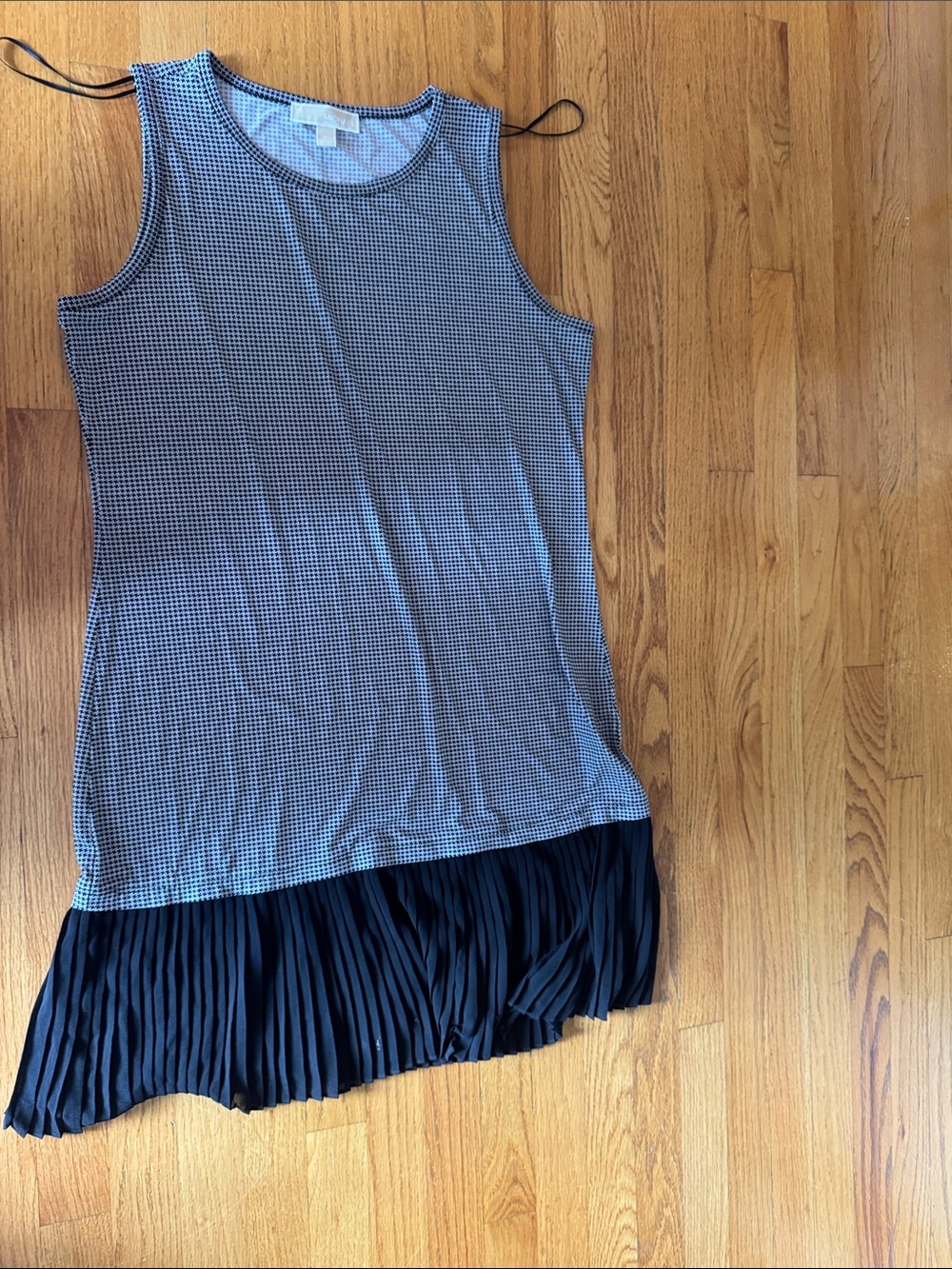 Michael Kors Black & White Sleeveless Tank with Pleated Hem